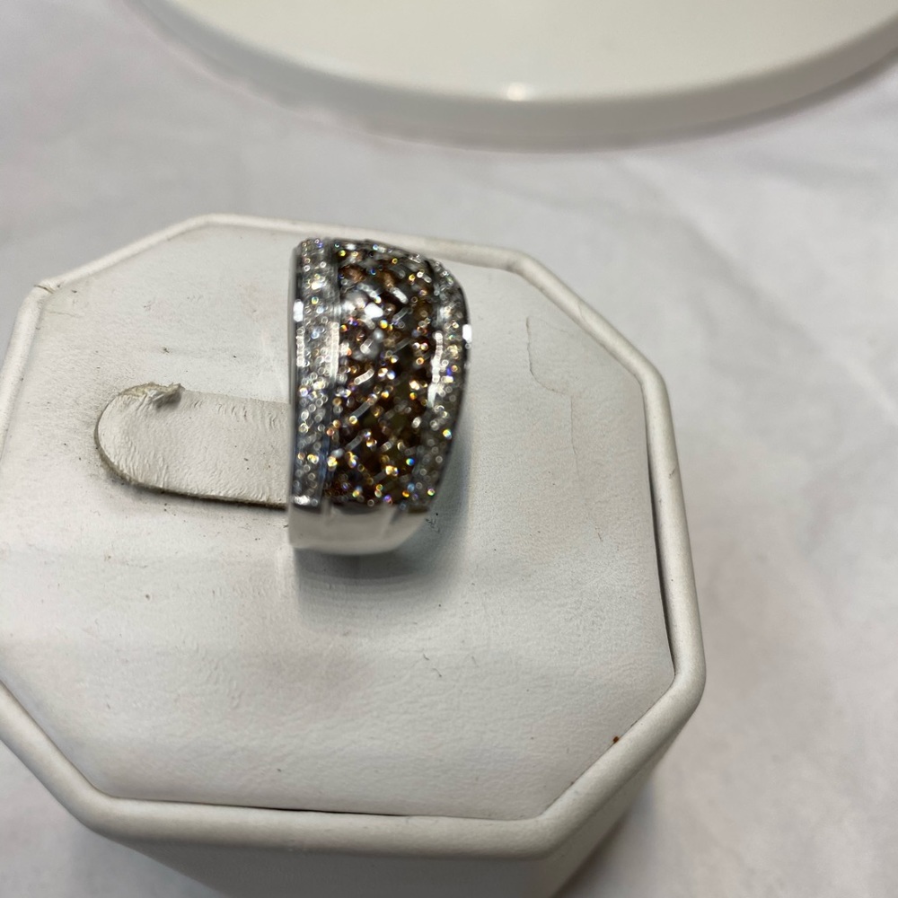 14K diamonds wedding ring - Picture 2 of 6